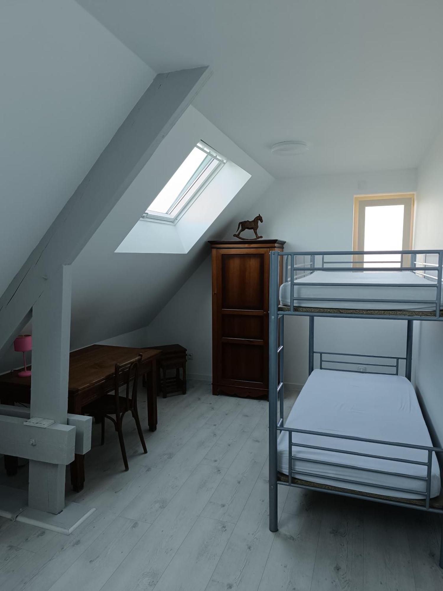 Grande Maison De Plain Pied Avec Jardin Arbore. Champignelles المظهر الخارجي الصورة